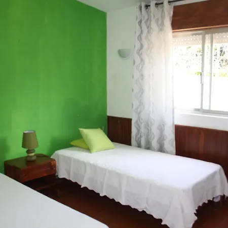Amoreira Hostel *
