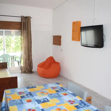 Amoreira Hostel *