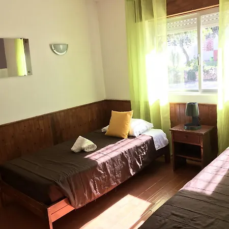 Amoreira Hostel