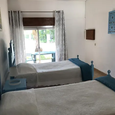 Amoreira Hostel